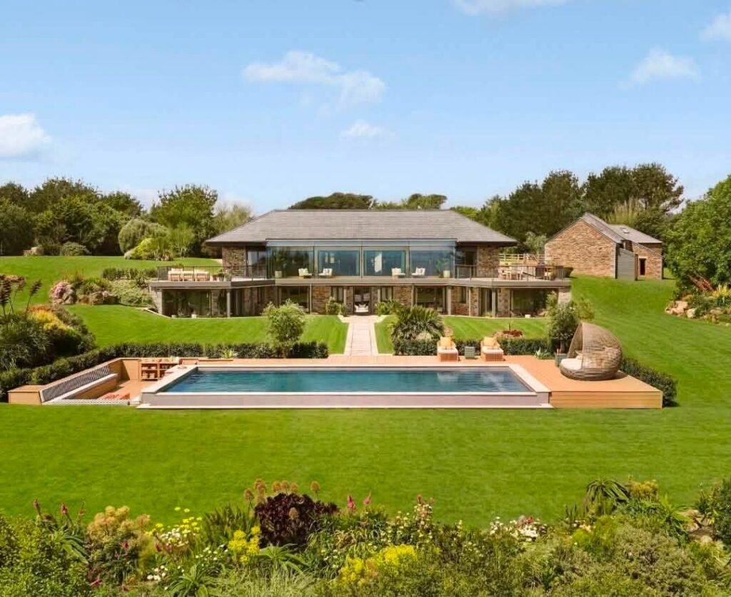 J Keane Omaze House